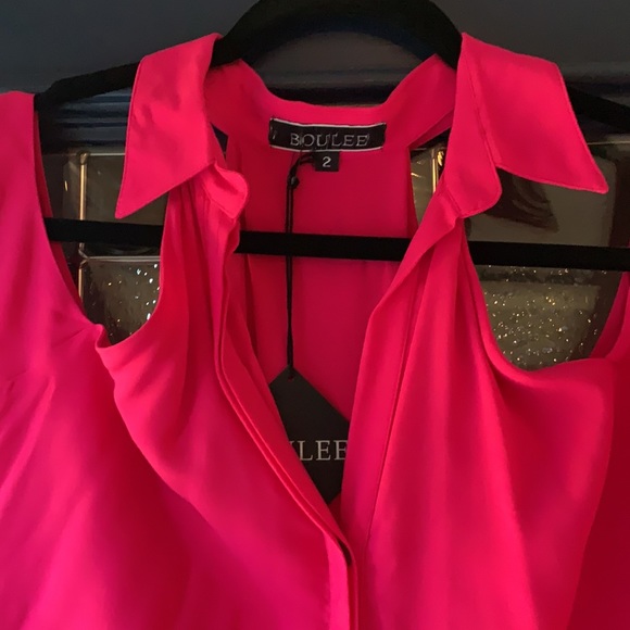 Pink button down cold shoulder shirt - Picture 2 of 2